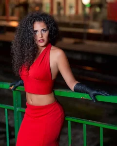 Retrato - Fotografía de estudio exteriores - estudio noemi - Alberto Ventura Studio